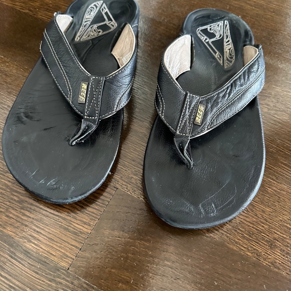 Mens Reef Leather Sandals / flip flops size 12 in excellent condition - Picture 3 of 8